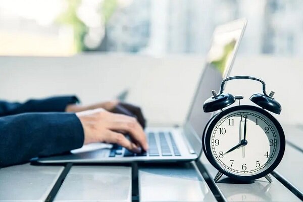 راهکارهای توازن میان مسئولیت‌های شغلی و خانوادگی زنان چیست؟